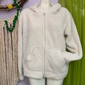 ☁️Cloud 9 Energy☁️ Cozy White Sherpa Hoodie | L/XL